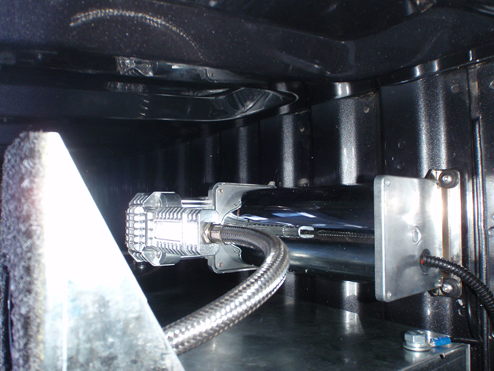 Ford Ranger - Air Compressor System Concealed Below Drawer System